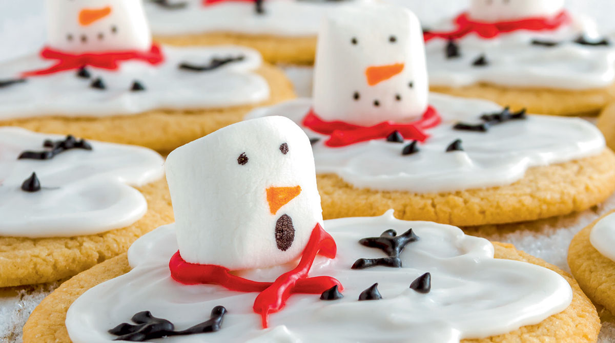 Photo : Teri Virbickis/Shutterstock. Melted snowman cookies, I Love English for Kids! n°256, janvier 2024.