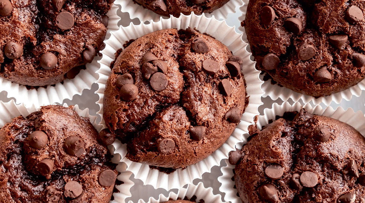 © Photo : Julia Lav/Shutterstock. Chocolate muffins, I Love English for Kids! n°257, février 2023.